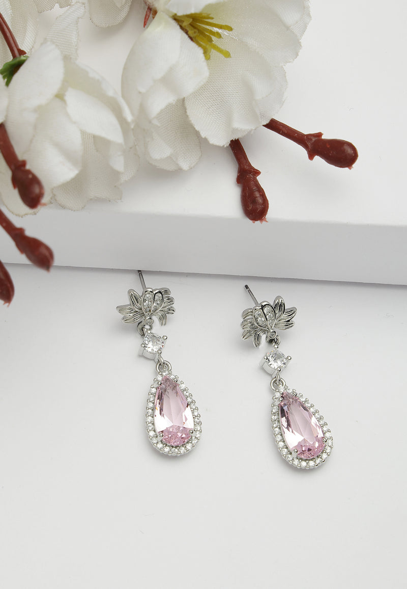 Boucles d'oreilles pendantes florales