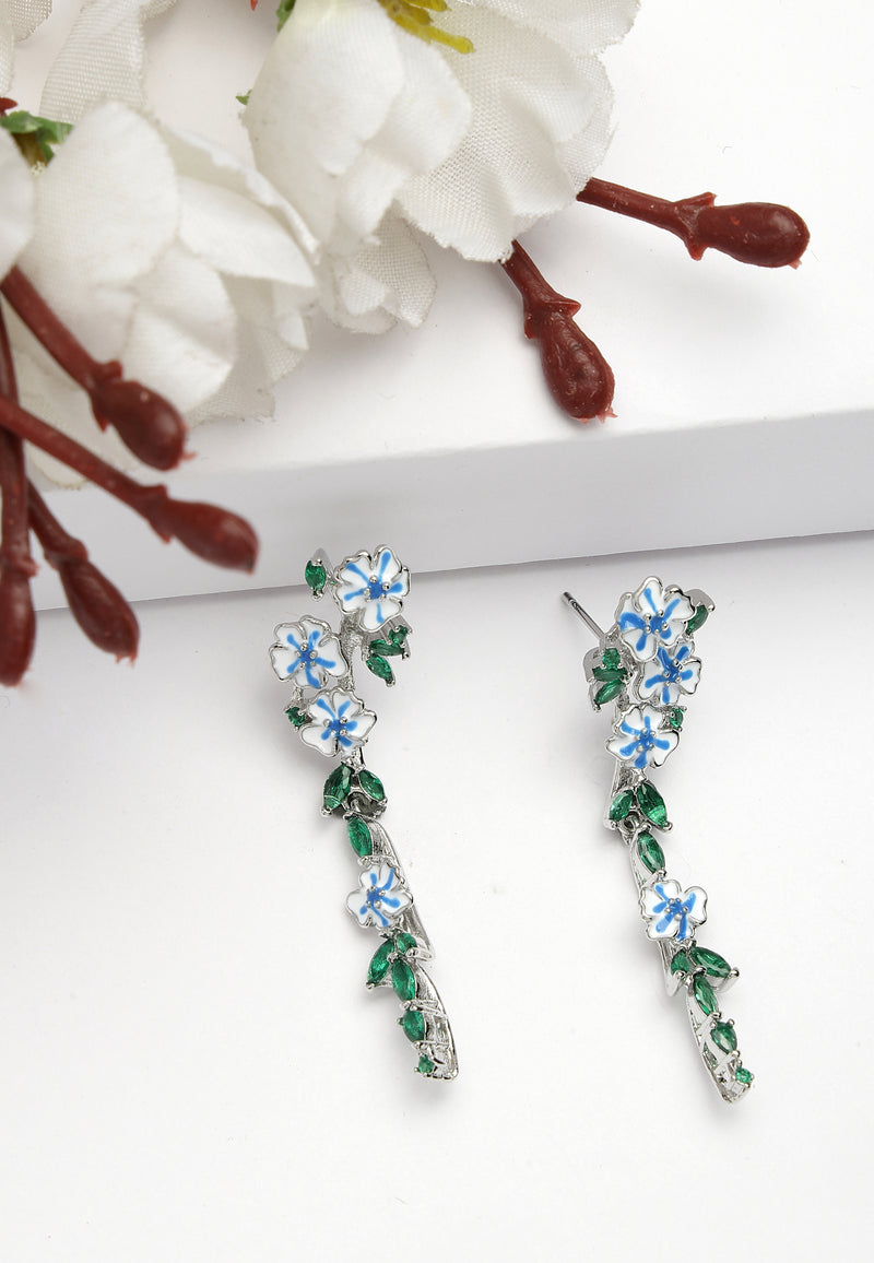 Pendientes colgantes con motivos florales extravagantes