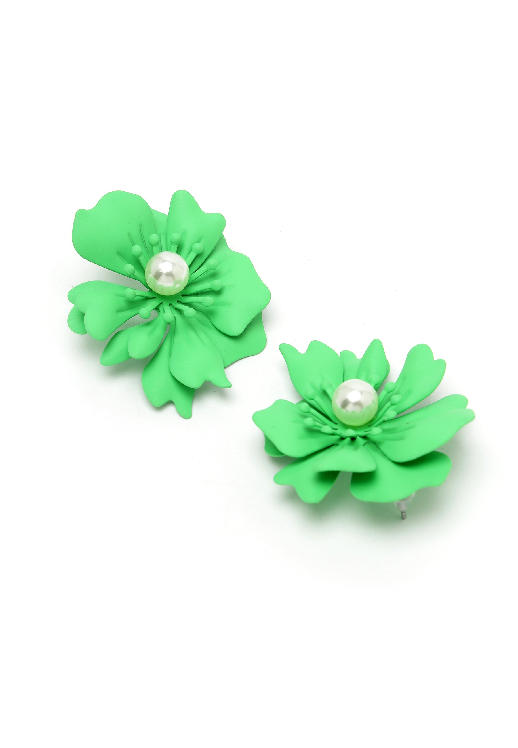 Pendientes de perlas florales en verde