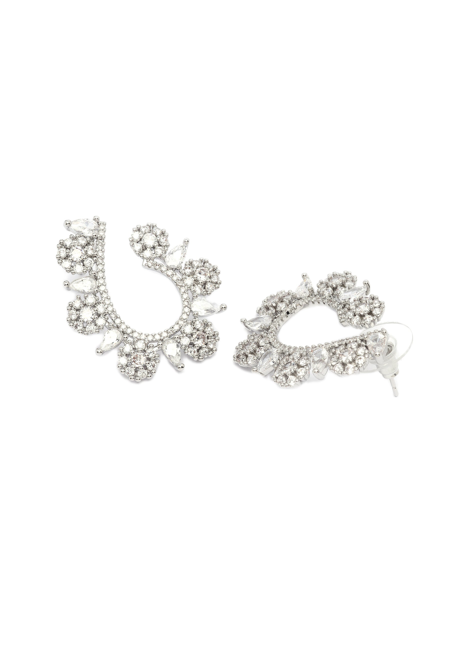 Fijne Bloemoorbellen en Ketting Set