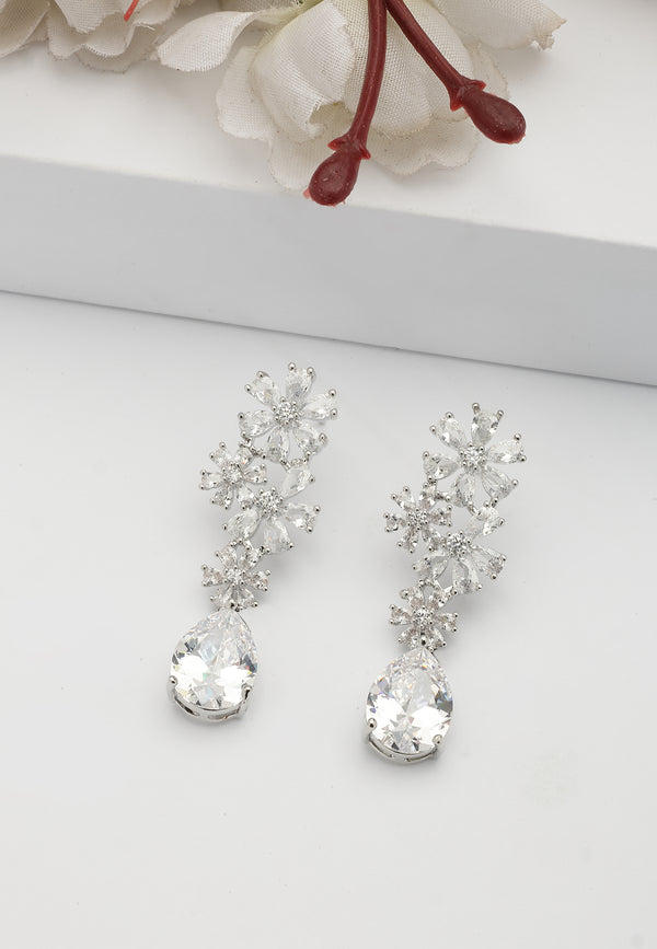 Pendientes de gota florales elegantes