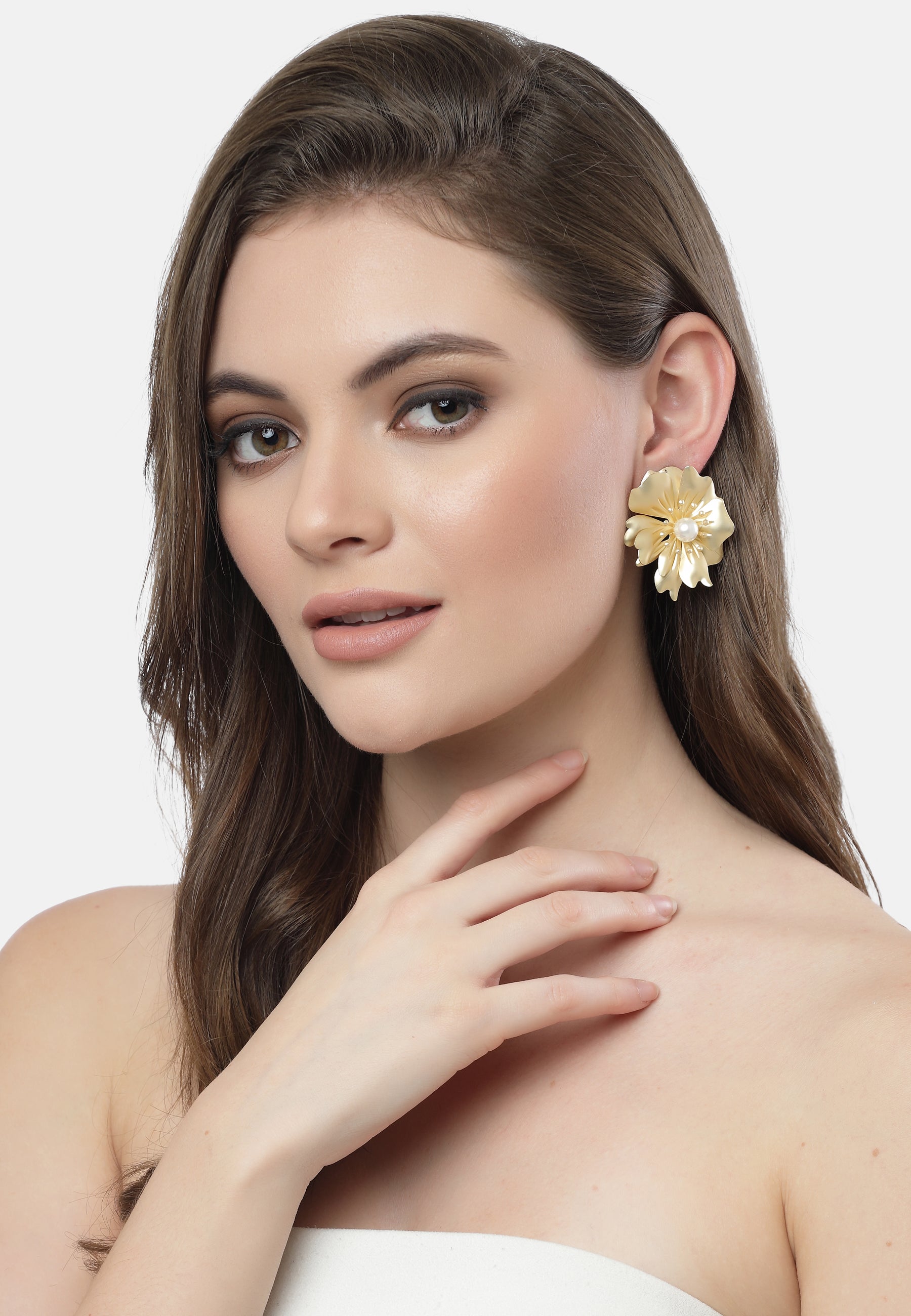 Floral stud Earrings